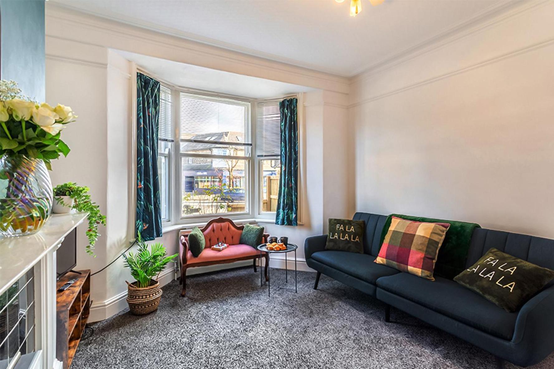 The Harrogate House - 4 Bed Townhouse Daire Dış mekan fotoğraf