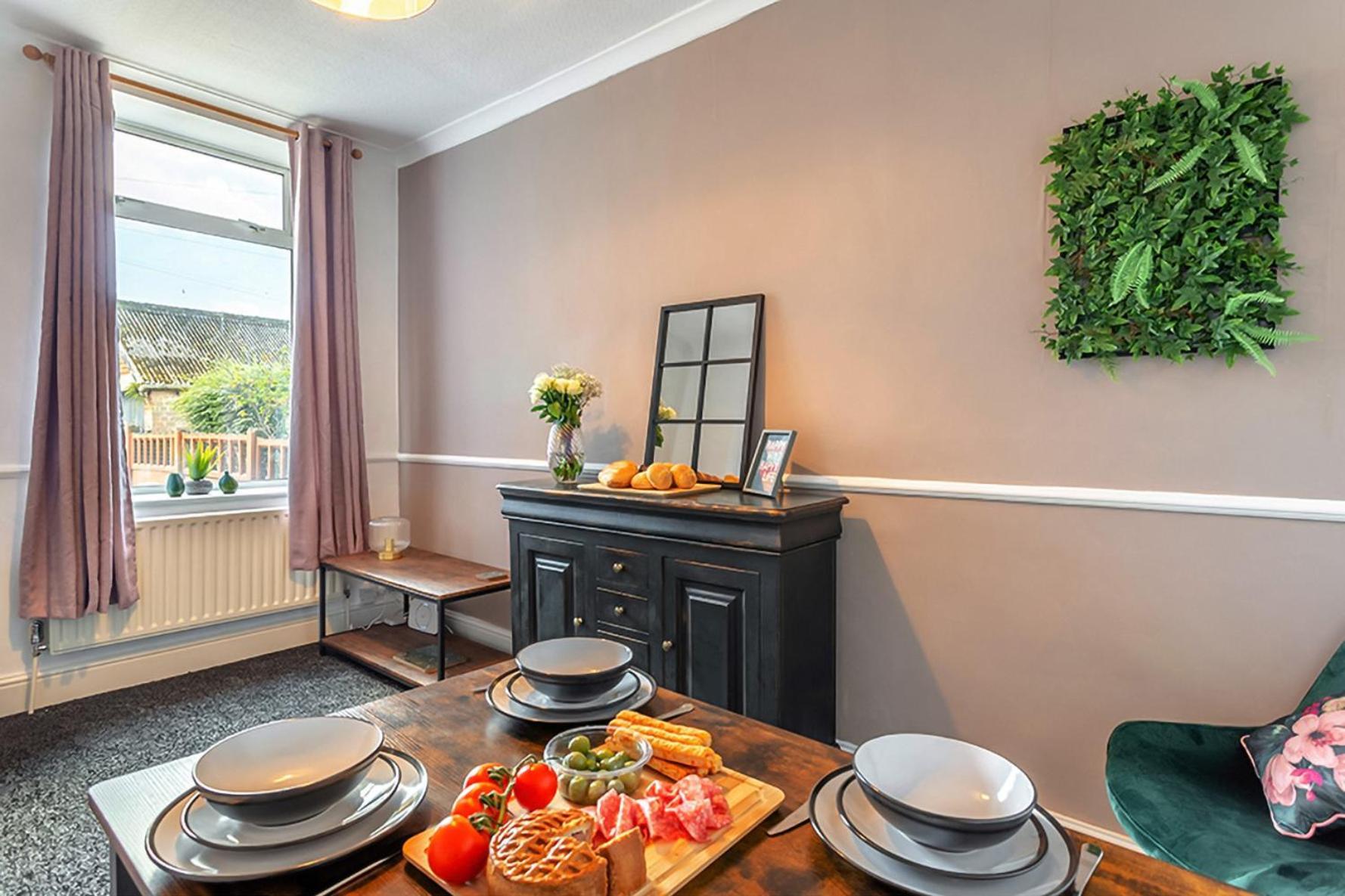 The Harrogate House - 4 Bed Townhouse Daire Dış mekan fotoğraf